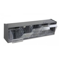 Skrzynka z 5 pojemnikami z tworzywa z uchwytem do zawieszenia Beta 8888/PM/5C