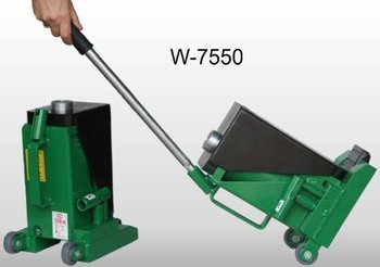 Podnośnik z bocznym podnoszeniem 12t W-7550 SKAMET