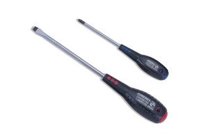 Wkrętak płaski 5 x 150 D04S5150