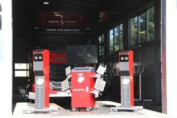 9004-3D HIB MOT - MUNSTER mobilny uniwersalny przyrząd do geometrii o d.m.c do i powyżej 3.5 tony