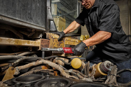 Grzechotka akumulatorowa przedłużona 1/4" 54 Nm M12 FIR14LR-0 Milwaukee