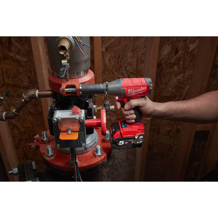Klucz udarowy akumulatorowy 1/2" 300 Nm z kulką M18 ONEIWP12-502X MILWAUKEE 