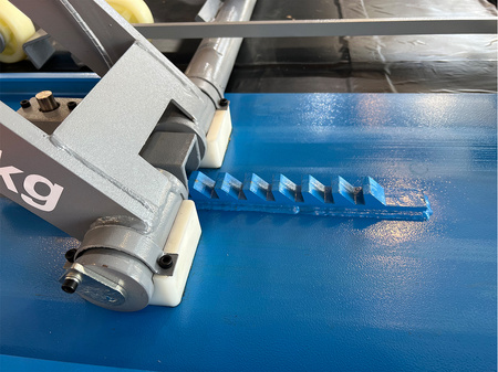 Podnośnik nożycowy mobilny 3000kg  TQ0007