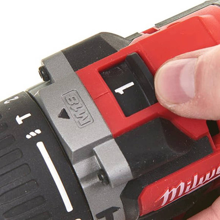 Wiertarko-wkrętarka udarowa akumulatorowa 60Nm M18 CBLPD-402C MILWAUKEE