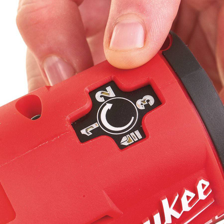 Zakrętarka udarowa akumulatorowa 1/4" HEX 147Nm M12 FID-202X MILWAUKEE 
