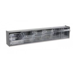 Skrzynka z 6 pojemnikami z tworzywa z uchwytem do zawieszenia Beta 8888/PM/6C