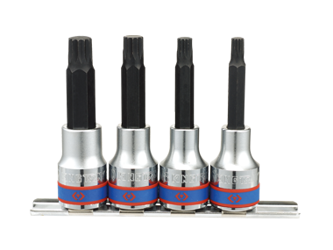 ZESTAW NASADEK  Z KOŃCÓWKĄ SPLINE 1/2''   4cz.  DŁUGIE  M6 - M12,  CHROM,  SZYNA, BLISTER