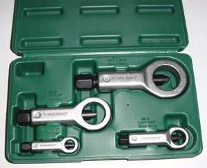 Zestaw do cięcia nakrętek 4szt.AG010109A