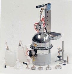 Urządzenie do odpowietrzania i wymiany płynu w hydraulicznych układach hamulcowych