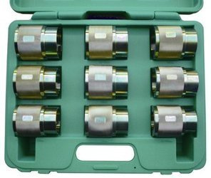 Zestaw do montażu uszczelniaczy przedniego zawieszenia ME010001