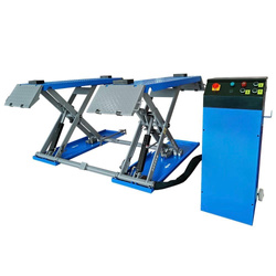 Podnośnik nożycowy mobilny 3000kg  TQ0007