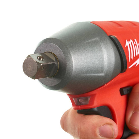 Klucz udarowy akumulatorowy 1/2" 300 Nm z kulką M18 ONEIWP12-502X MILWAUKEE 