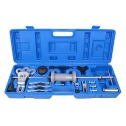 Młotek bezwładnościowy do demontażu łożysk w zestawie z wymiennymi ramionami (16prz.)w walizce.