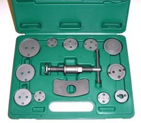 Zestaw do tłoczków hamulcowych 13szt. AN010001B