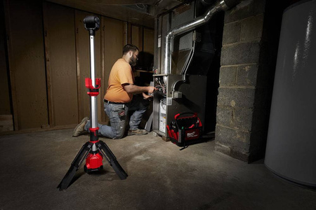 Lampa stojąca akumulatorowa 1400 lm M12 SAL-0 MILWAUKEE
