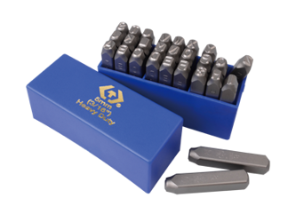 ZNACZNIKI ALFABETYCZNE 5MM (A - Z, &) 8 x 8MM