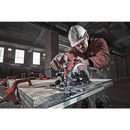 Pilarka tarczowa akumulatorowa 165mm M18 CCS55-902X MILWAUKEE