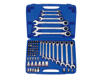 ZESTAW KLUCZY PŁASKO-OCZKOWYCH Z GRZECHOTKĄ JEDNOKIERUNKOWĄ, NASADEK I BITÓW 68cz. 8- 24mm, Z AKCESORIAMI, W WALIZCE PLAST.