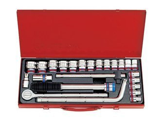 ZESTAW NASADEK  1/2''   24cz.  KRÓTKIE  12-kąt.  CALOWE  3/8'' - 1.1/4''  Z  AKCESORIAMI, CHROM, KASETA