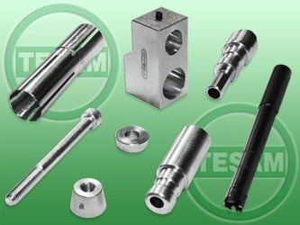 S0001008 - Przyrząd nastawczy z frezem do ustalenia kierunku rozwiercania urwanej śruby mocowania wtryskiwacza 2.3   3.0 HPI