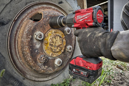 Klucz udarowy akumulatorowy 1/2" 881 Nm M18 FMTIW2F12-502X MILWAUKEE (nr kat. 4933478450)