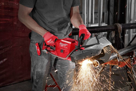 Przecinarka akumulatorowa do betonu 230 mm M18 FCOS230-121 MILWAUKEE