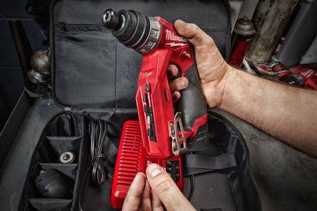 Wiertarko-wkrętarka z wymiennym uchwytem M12 FDDXKIT-202X MILWAUKEE